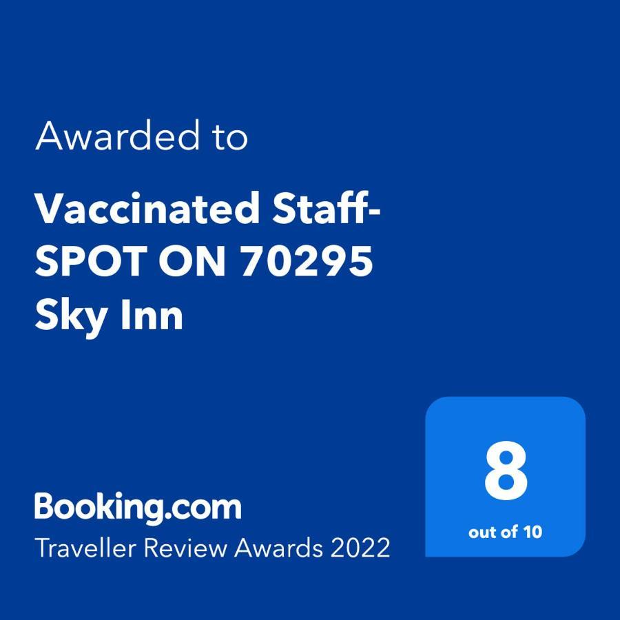 Spot On 70295 Sky Inn Jalandhar Eksteriør billede